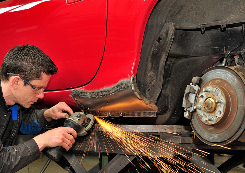 group vehicle repairing